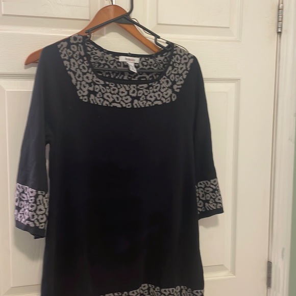 Style & company size small, longer medium weight ,black, white, leopard sweater - Picture 2 of 8